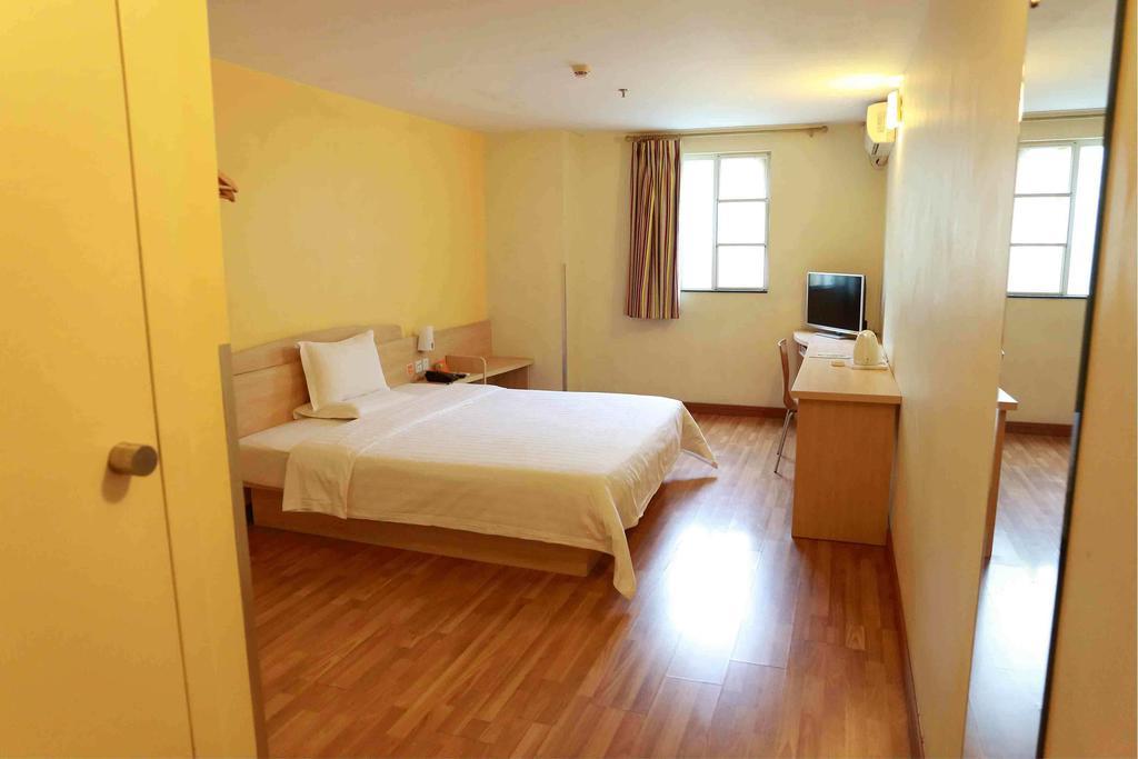 7Days Inn Chongqing Shapingba Pedestrian Street Quarto foto